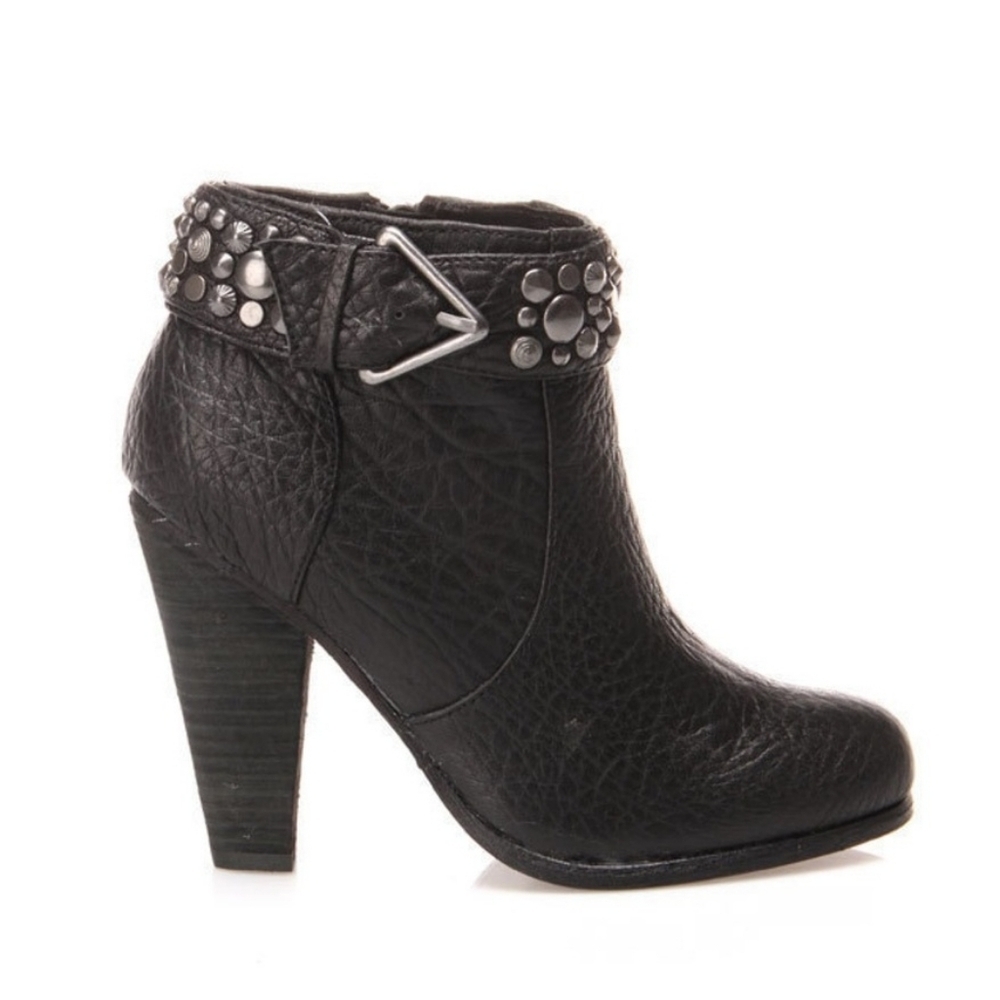 Joe's Studded Leather Ankle Boots Black Silver Buckle Size 8.5